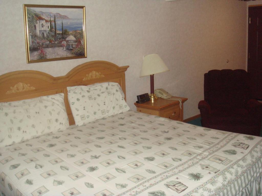 Townhouse Inn & Suites Omaha Quarto foto